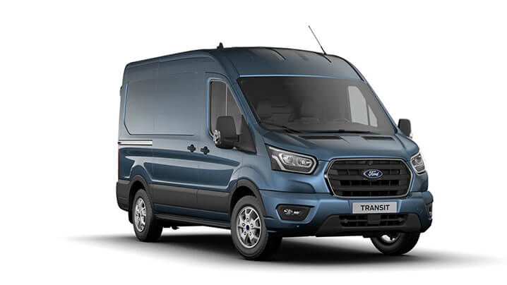 Blauer Ford Transit Lieferwagen mit hoher Ladefläche, vorne im Bild dargestellt.